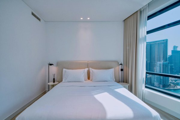 Rediscover nature's serenity: top uk campsites for an invigorating digital detox journey!